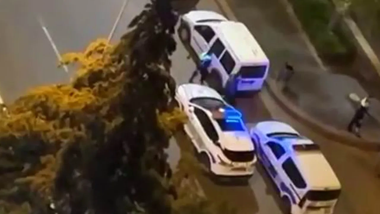 Alkollü baba ve oğlu ortalığı birbirine kattı! Kovalamacanın sonunda kıskıvrak yakalandılar: Kesilen ceza dudak uçuklattı