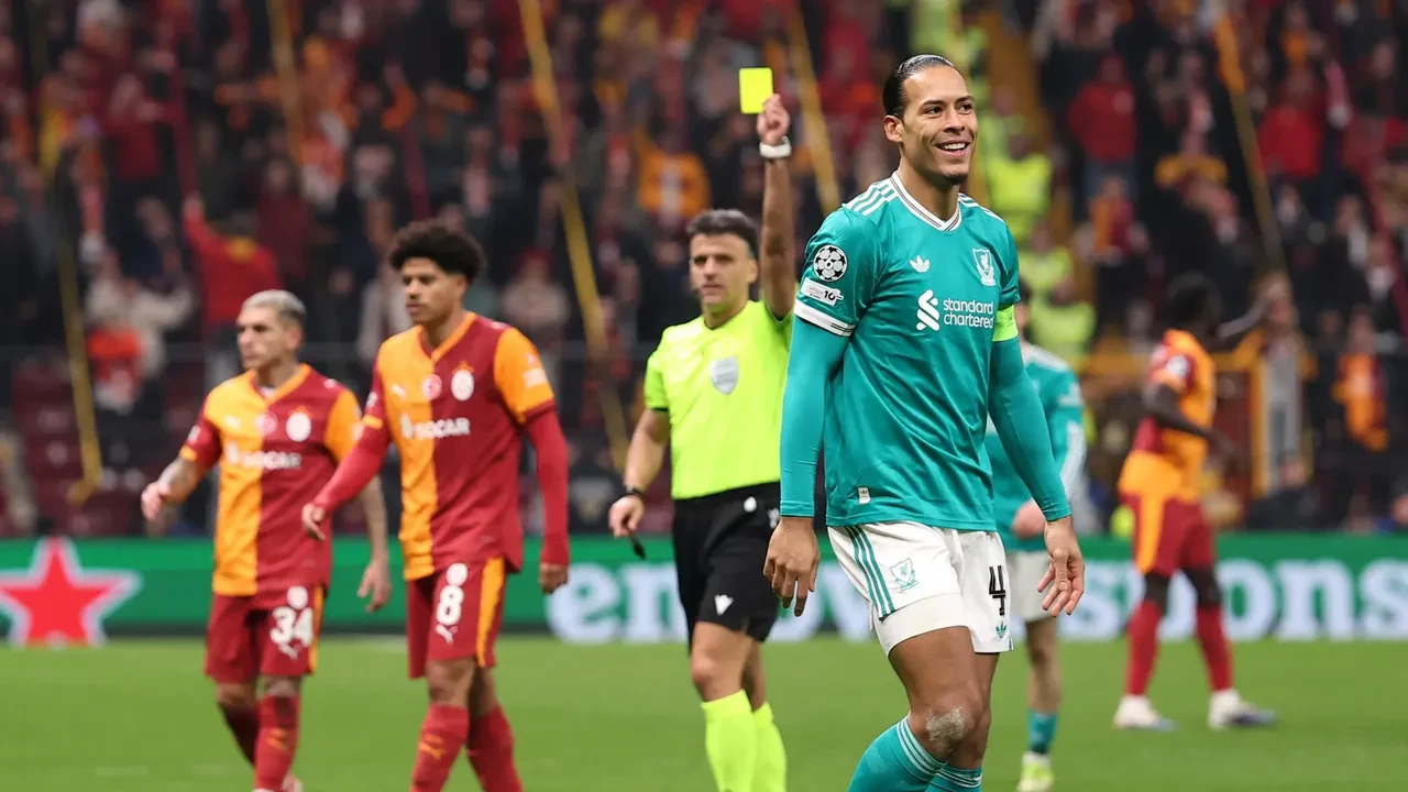 Galatasaray defans hattına dünya yıldızı getiriyor! RAMS Park'a hayran kalmıştı: Liverpool ile temaslar başladı