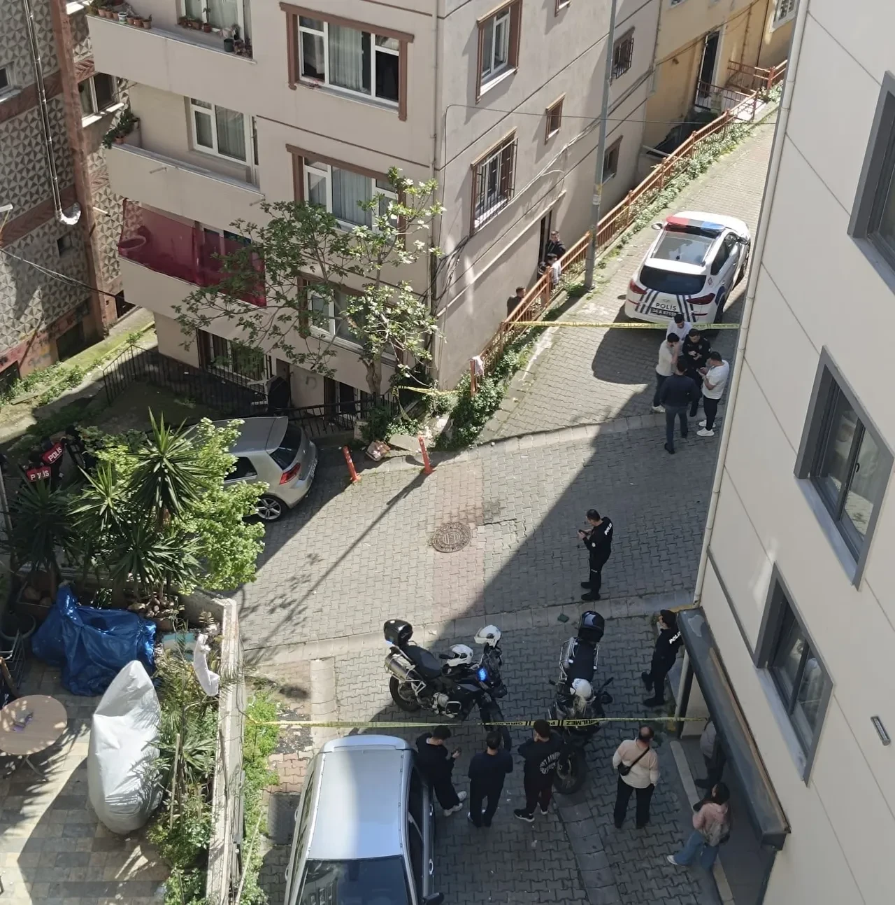 Kağıthane'de dehşet evi! Kızını silahla vuran damadını katletti: Bıçağı göğsüne sapladı