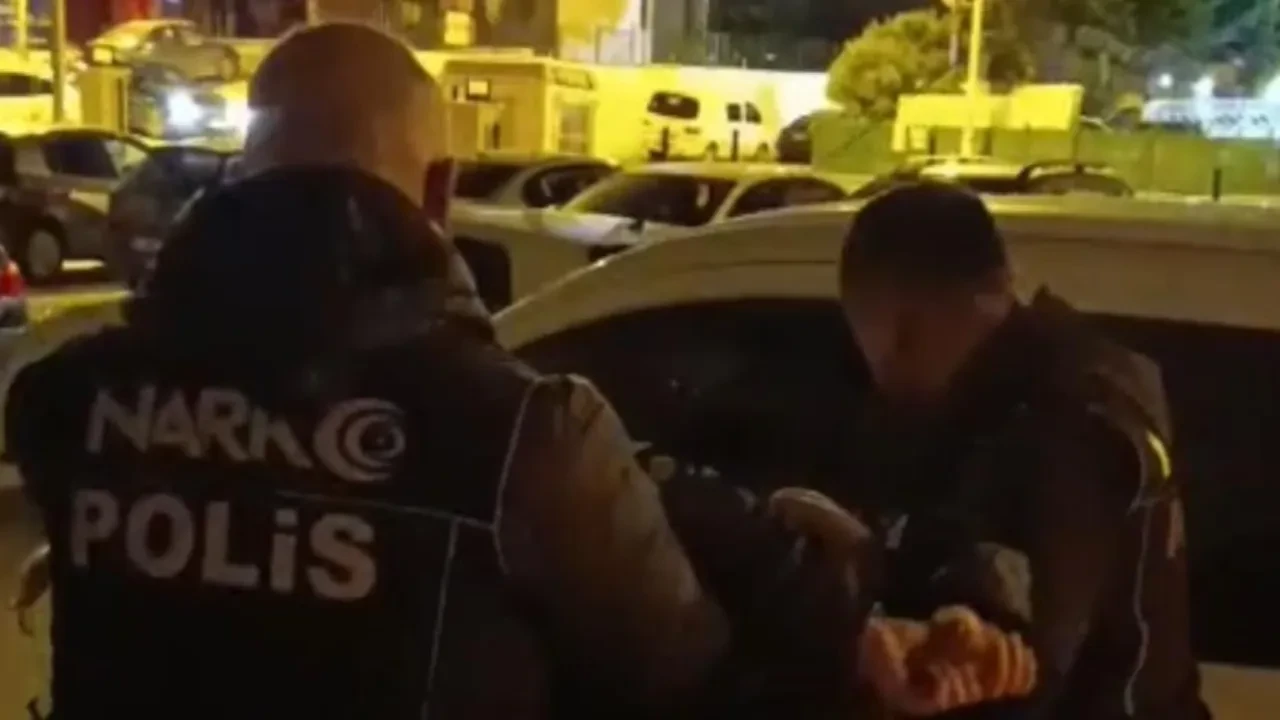 Mersin'de dev MİT operasyonu! Kırmızı bültenle aranan uyuşturucu baronu yakalandı