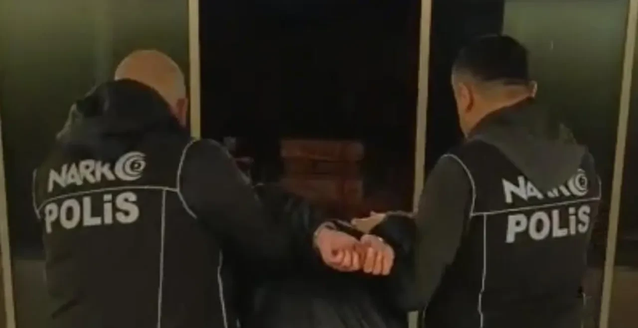 Mersin'de dev MİT operasyonu! Kırmızı bültenle aranan uyuşturucu baronu yakalandı