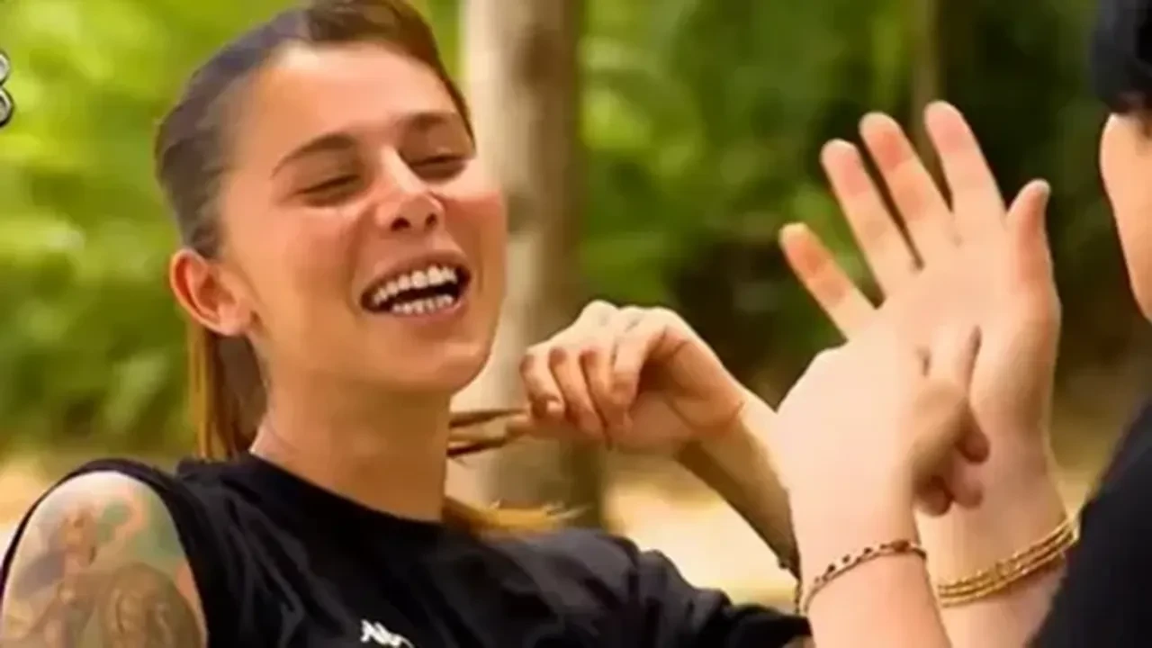 Nefise Karatay'ın annesi Güner Karatay kimdir, mesleği nedir? Güner Karatay neden gündemde?