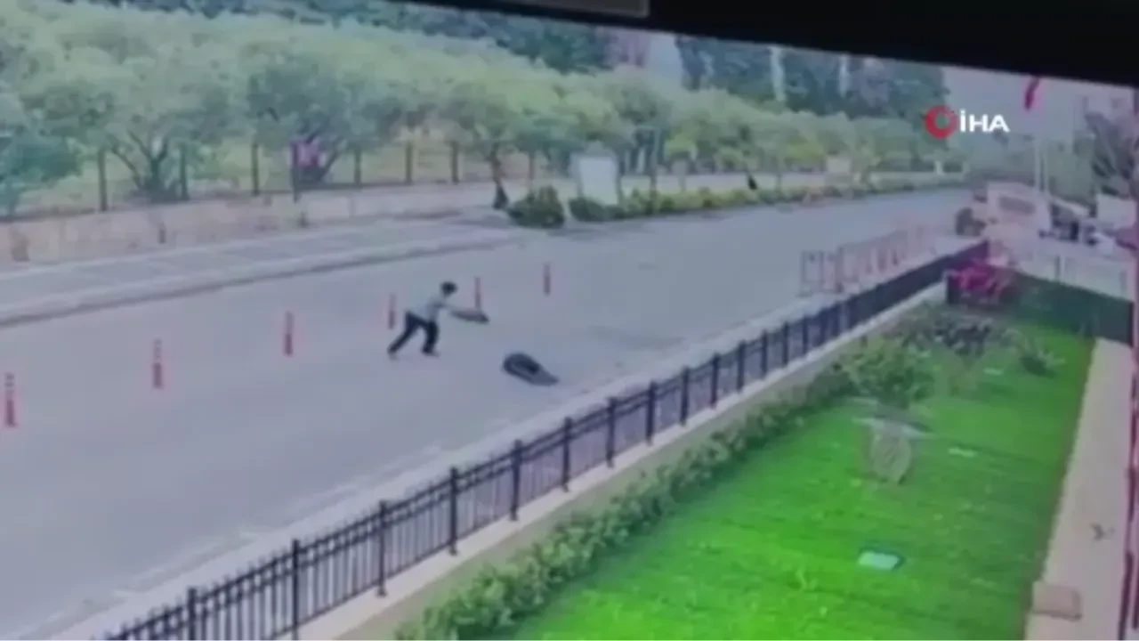 Yalova’da adliye önünde kan donduran infaz: Cinayet anı kamerada!
