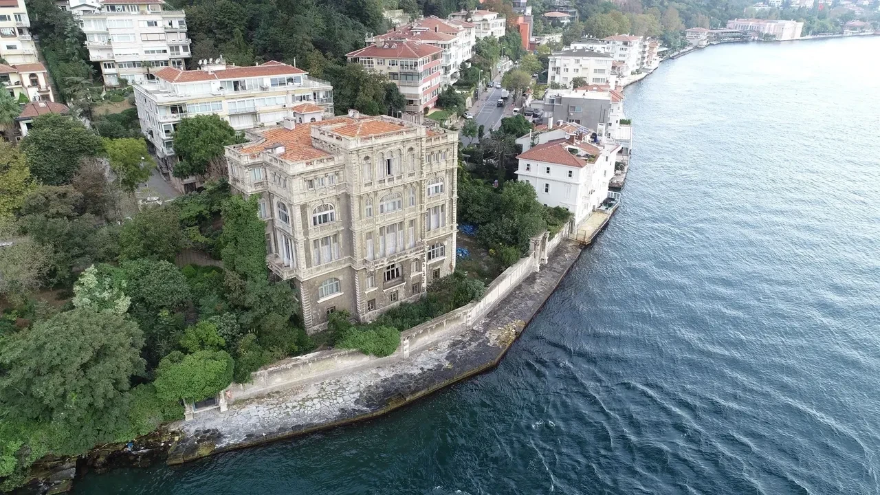 Emir Bahadır kimdir? Emir Bahadır kaç yaşında, aslen nereli? Emir Bahadır ne iş yapıyor?