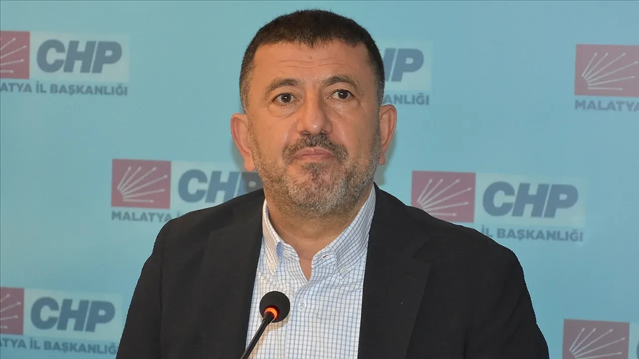 Gökhan Böcek'in '1 milyon euro istedi' sözlerine Veli Ağbaba'dan cevap geldi