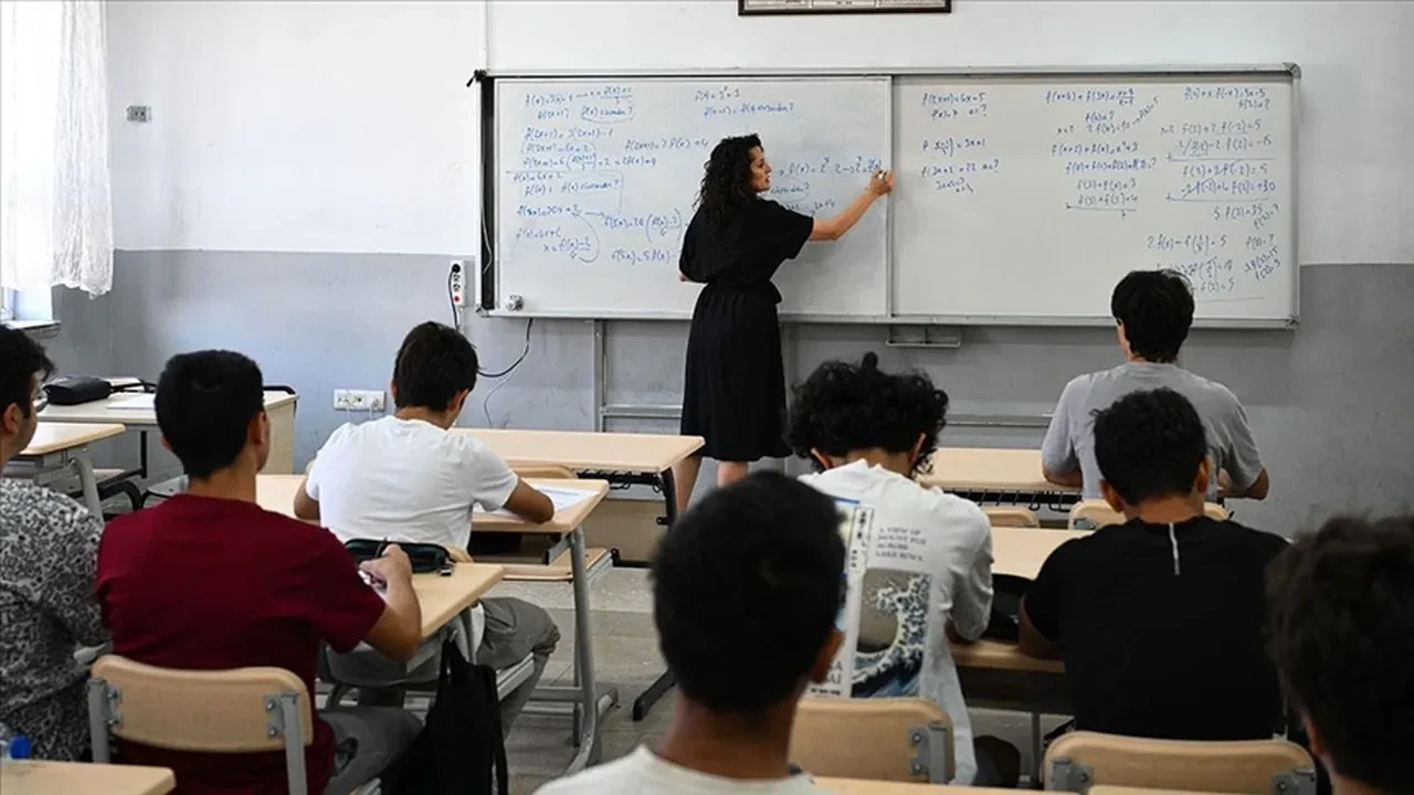 Okulların yaz tatili ne zaman? Ne zaman kapanacak, ne zaman açılacak?