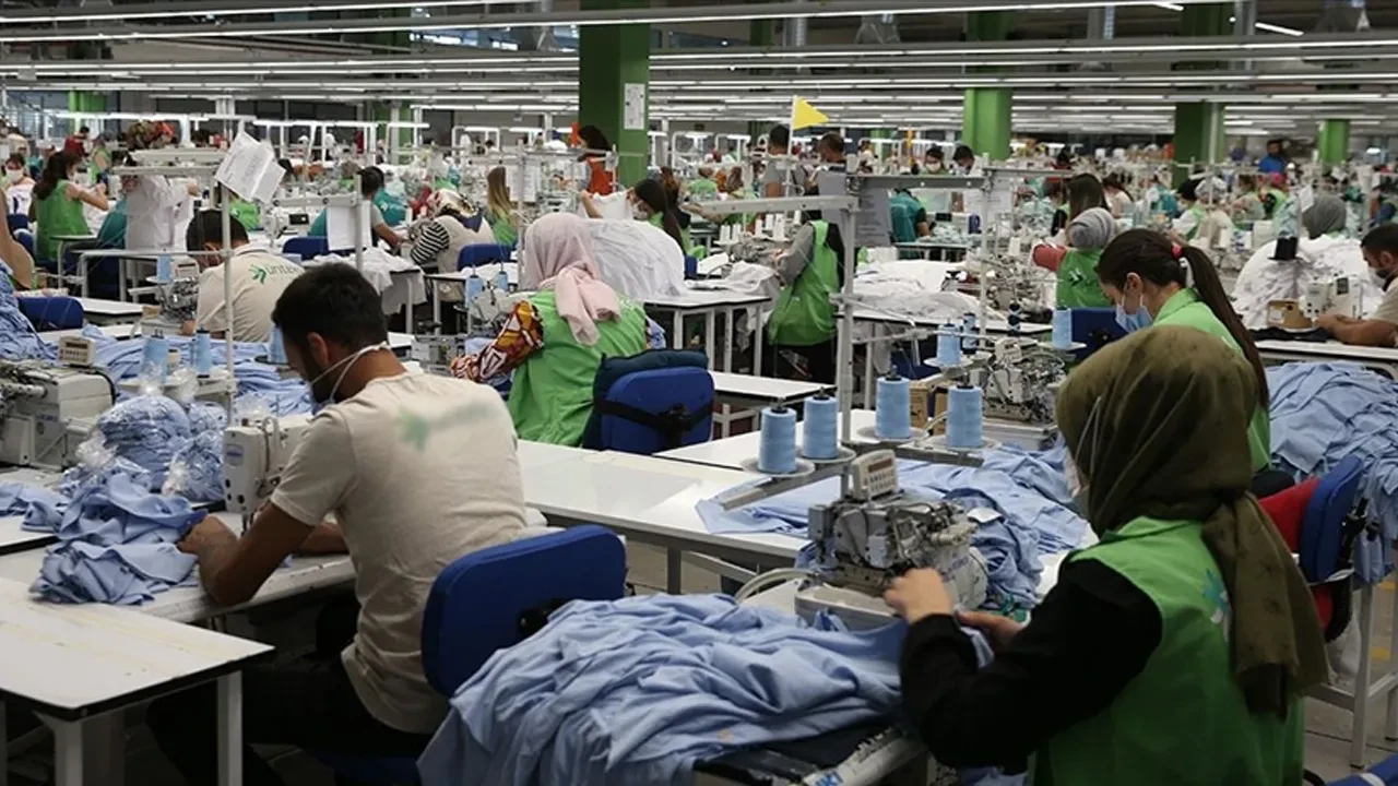 Sınır hattı üretim üssü olacak! 250 bin kişiye iş kapısı açılacak: 5 milyar dolar ihracat hamlesi 