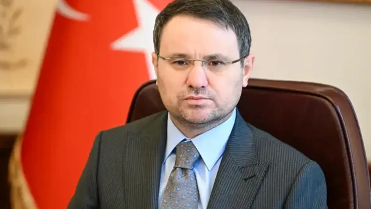 Özgür Özel hakkında soruşturma başlatıldı! Tepki çeken sözlere Bakan Gürlek'ten ilk cevap 