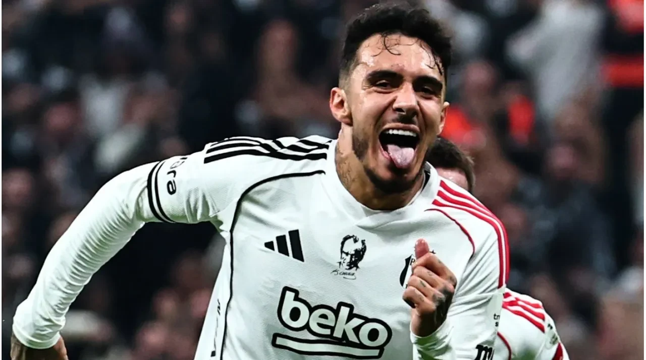 Beşiktaş'ta derbi öncesi şoke eden gelişme! Yıldız isimden kötü haber geldi: Kadrodan çıkarıldı