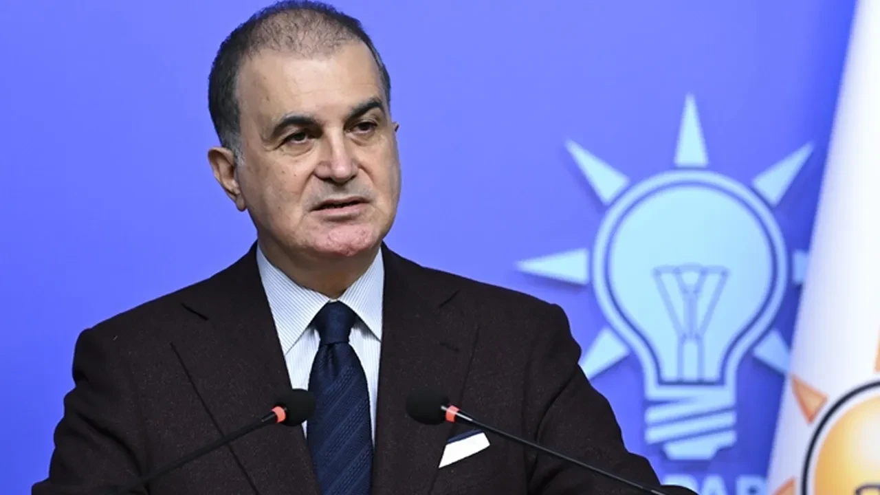 Burcu Köksal AK Parti'ye geçecek mi? Ömer Çelik'ten dikkat çeken açıklama 