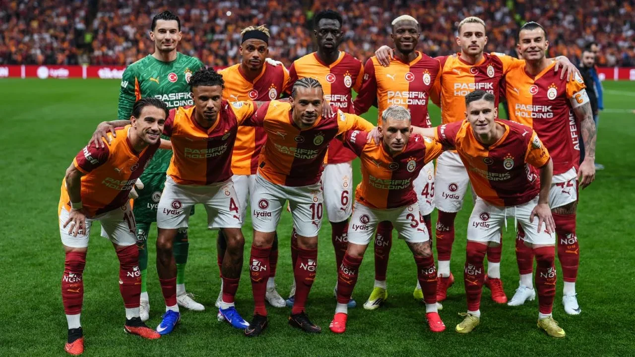 CANLI MAÇ ANLATIMI | Galatasaray şampiyonluk maçında Antalyaspor karşısında