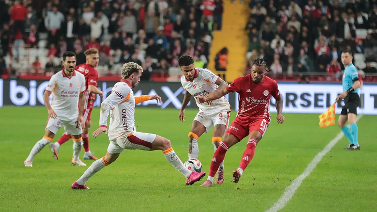 Galatasaray yenerse şampiyon mu? Antalyaspor karşısında şampiyonluk maçına çıkacak