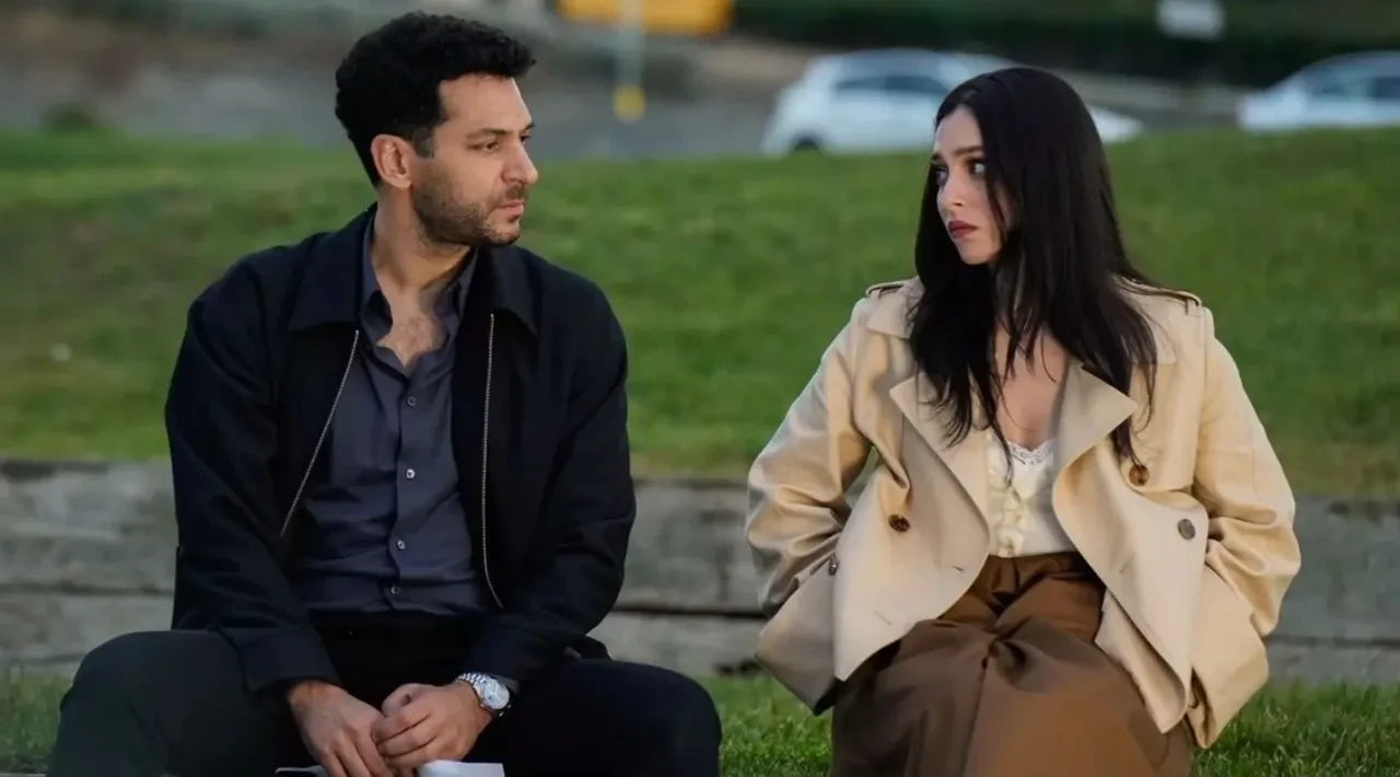 Güller ve Günahlar'da Zeynep'in büyük sırrı ortaya çıktı! Zeynep'in çocukluk anısı yürek burktu