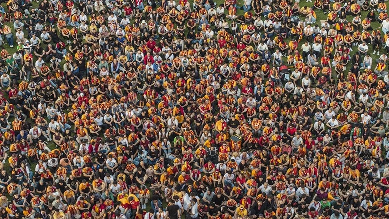 İstanbul Galatasaray şampiyonluk kutlaması nerede, ne zaman? Galatasaray şampiyonluk kutlaması programı 2026…