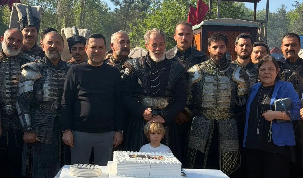 Mehmed Fetihler Sultanı dizisinde üzen ayrılık! Zağanos Paşa'yı oynayan Sinan Albayrak'ın yeni adresi belli oldu