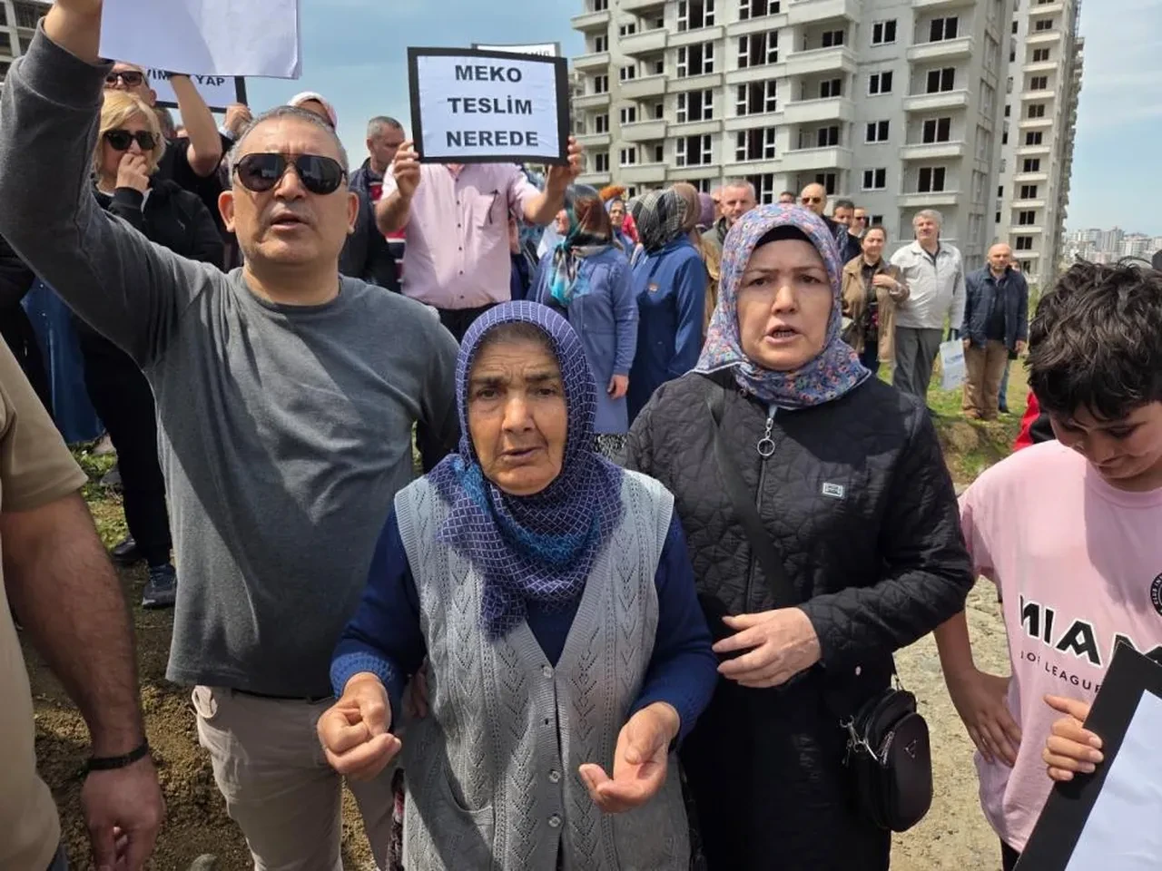 Samsun'da 543 dairelik site 10 yıldır bitmedi! Olmayan binaya çıkarılan tapuyla vatandaş vergi ödüyor