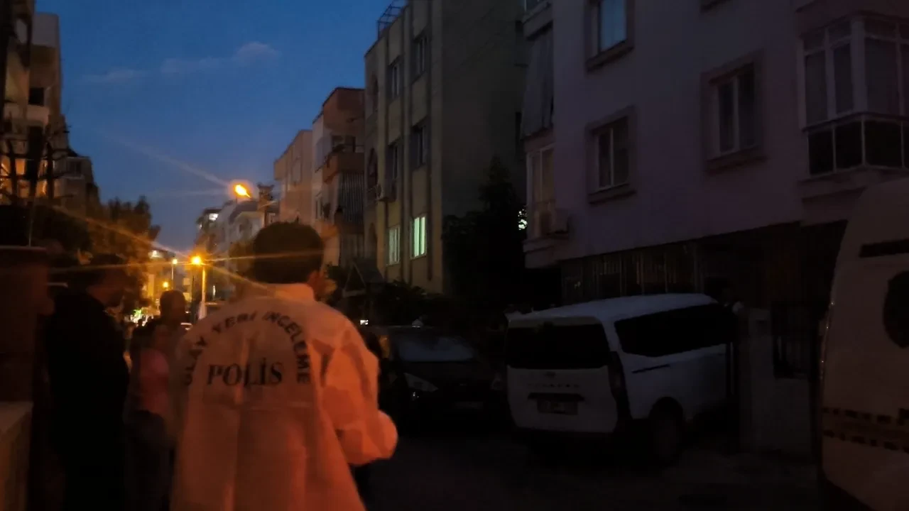 Antalya'da 7 aylık hamile hemşirenin sır ölümü! Kolunda serumla bulundu
