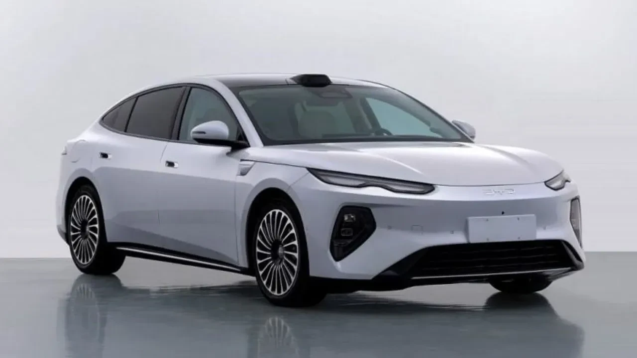 Araç satmak için yeni hamle: BYD otonom sürüş kaza maliyetlerini üstlenecek