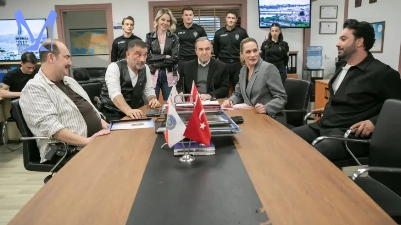 Arka Sokaklar dizisi finalden döndü ama seyirciyi üzen haberle! Kilit isimler tek tek ayrılıyor