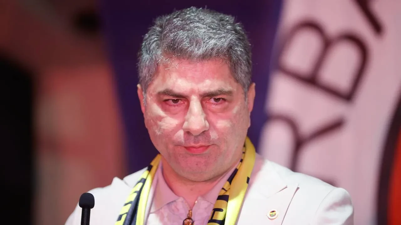 Hakan Safi namus borcu diyerek açıkladı! "İki veya üç dünya yıldızı getireceğiz"