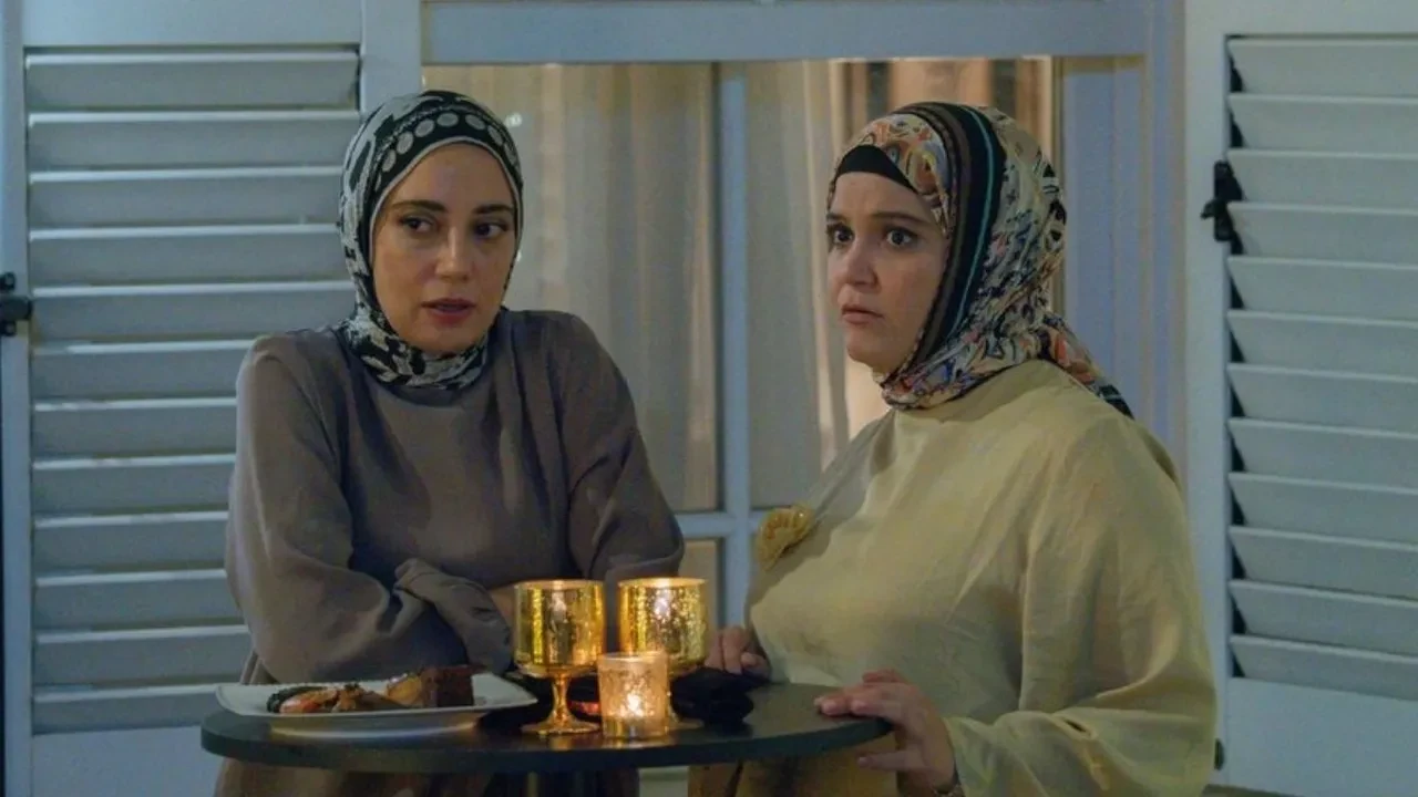 Kızılcık Şerbeti'nde beklenmedik ayrılık! Dizinin Sönmez'i Aliye Uzunatağan ekranlara veda ediyor