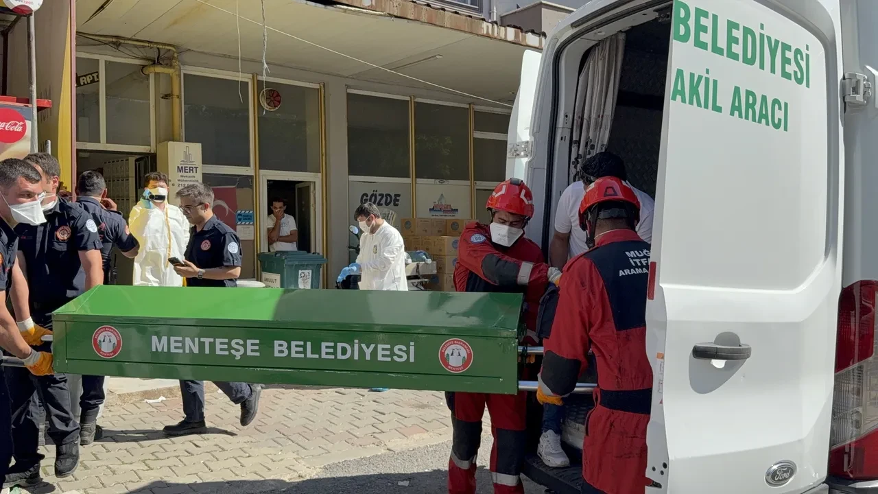 Muğla’da 10 gündür kayıp olarak aranıyordu! Asansörden koku gelince gerçek ortaya çıktı