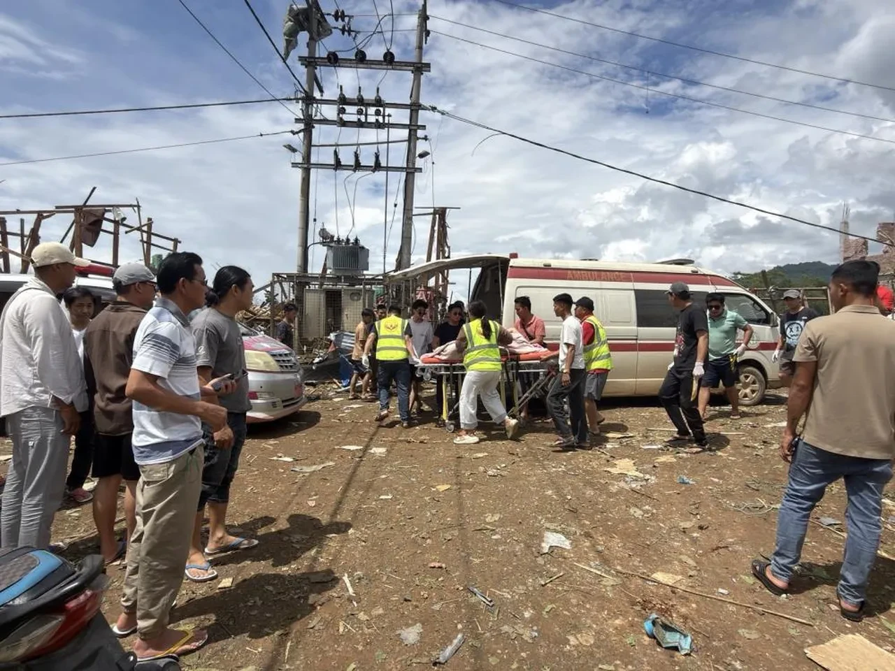 Myanmar'da gizemli patlama! 55 kişi hayatını kaybetti 70'den fazla kişi yaralandı