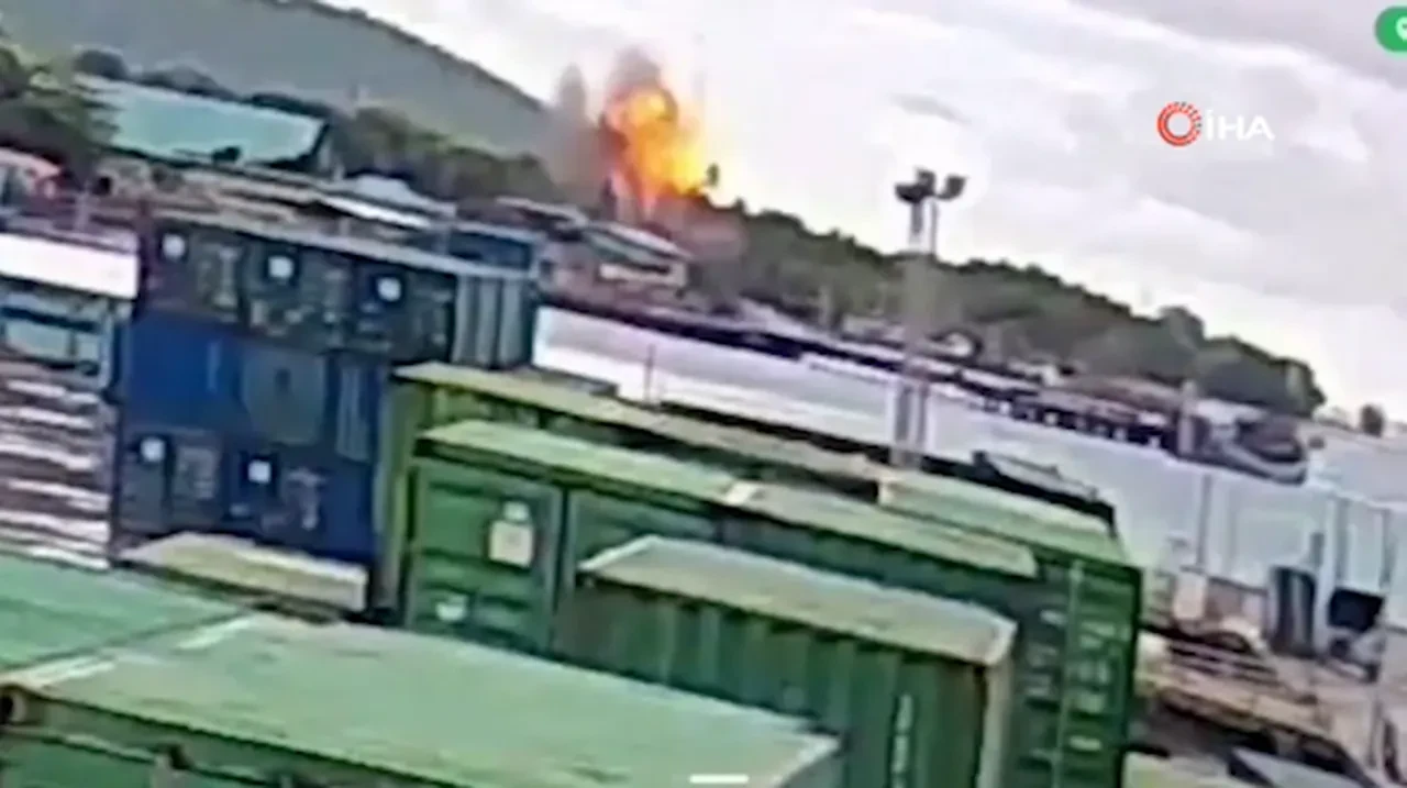 Papua'daki balıkçı köyünde savaş kalıntısı bomba patladı: Çok sayıda ölü ve yaralı var