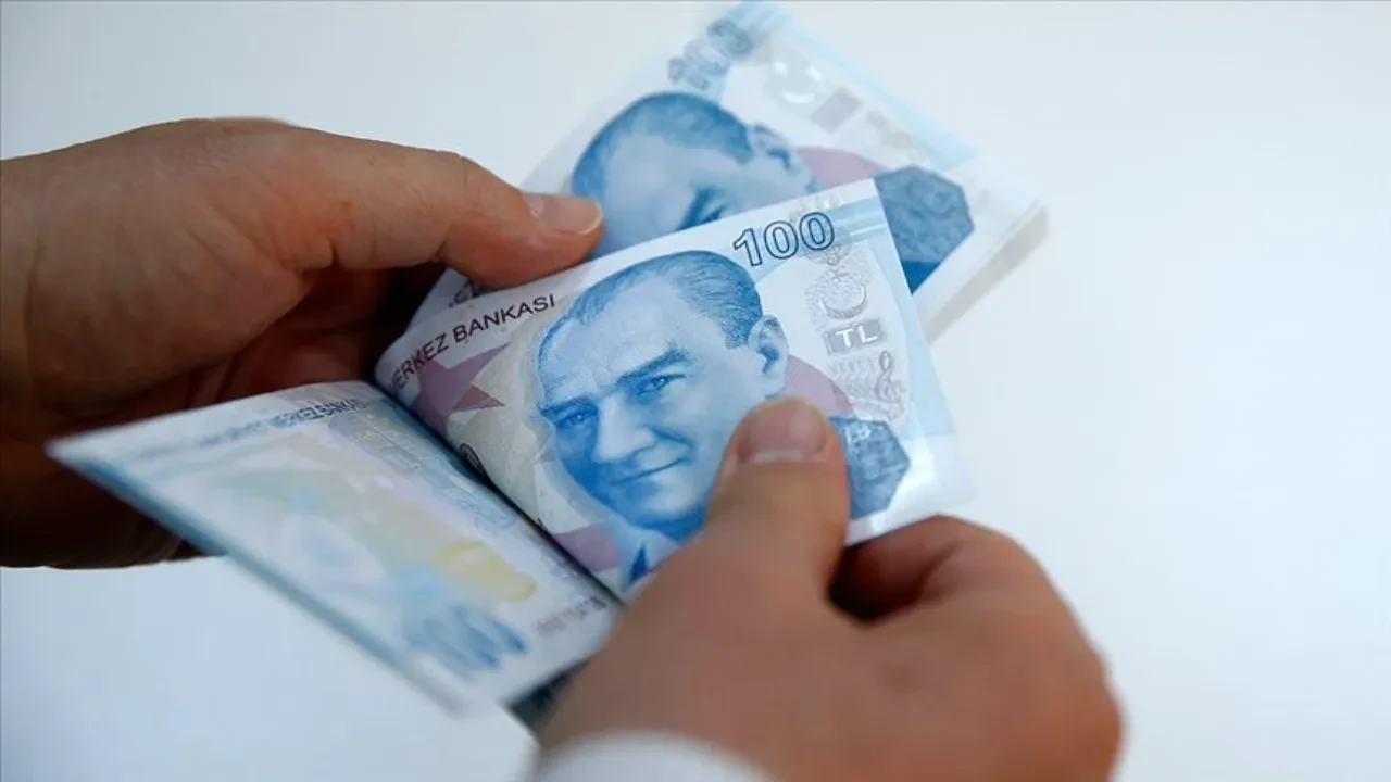 Türk-İş araştırma sonuçlarını açıkladı! Açlık ve yoksulluk sınırında yeni rakamlar belli oldu
