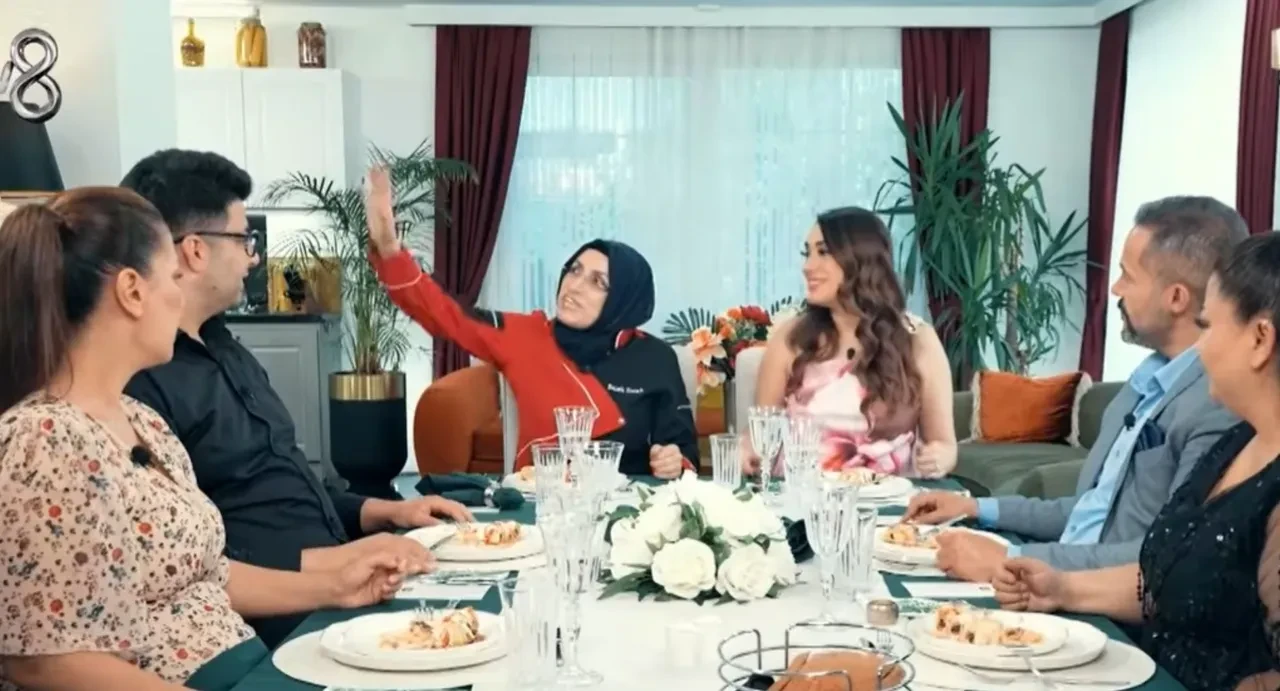 Yemekteyiz İbrahim kimdir, aslen nereli? Yemekteyiz İbrahim Bey mesleği nedir?