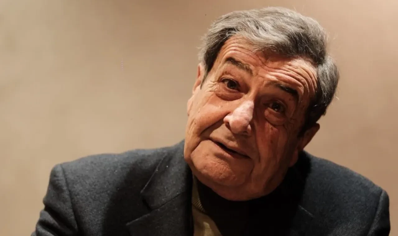 Abi dizisinin Tahir Hancıoğlu'su Tarık Papuççuoğlu korkuttu! 4 damarı değişen usta isimden haber var
