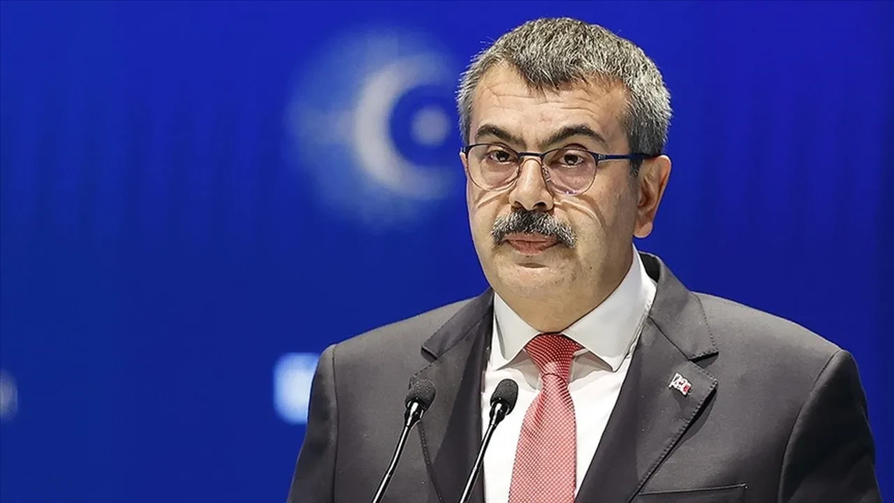 Ağrı’da hayatını kaybeden öğretmen Ayşe Koparan ile ilgili Bakan Tekin'den açıklama!