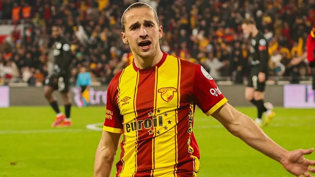 Aziz Yıldırım dönemi hızlı başladı: Süper Lig'e damga vuran 2 yıldız için harekete geçti!