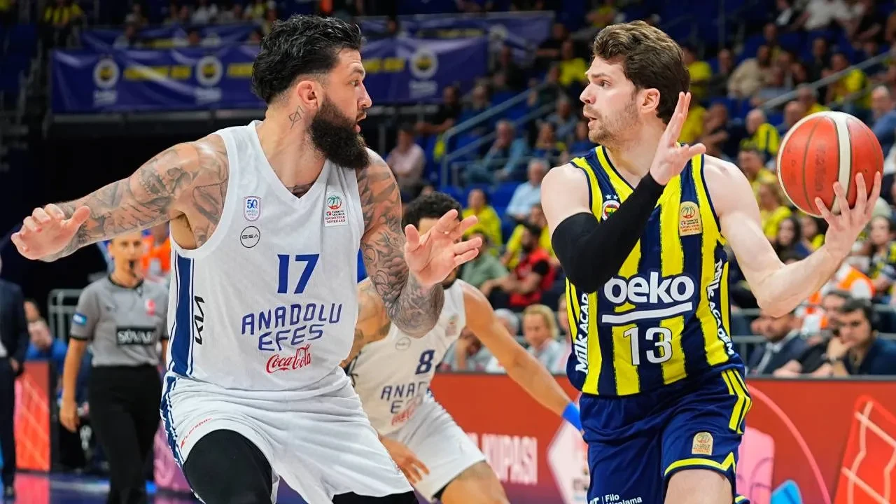 Basketbol Süper Ligi'nde finalin adı belli oldu! Fenerbahçe Beko ile Beşiktaş GAİN karşılaşacak