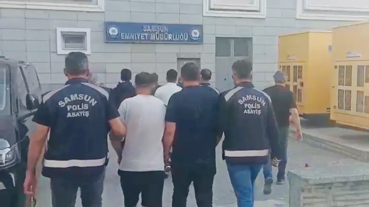 Belediye başkanının adıyla vurgun! Yardım kolisi bahanesiyle vatandaşı dolandırdılar