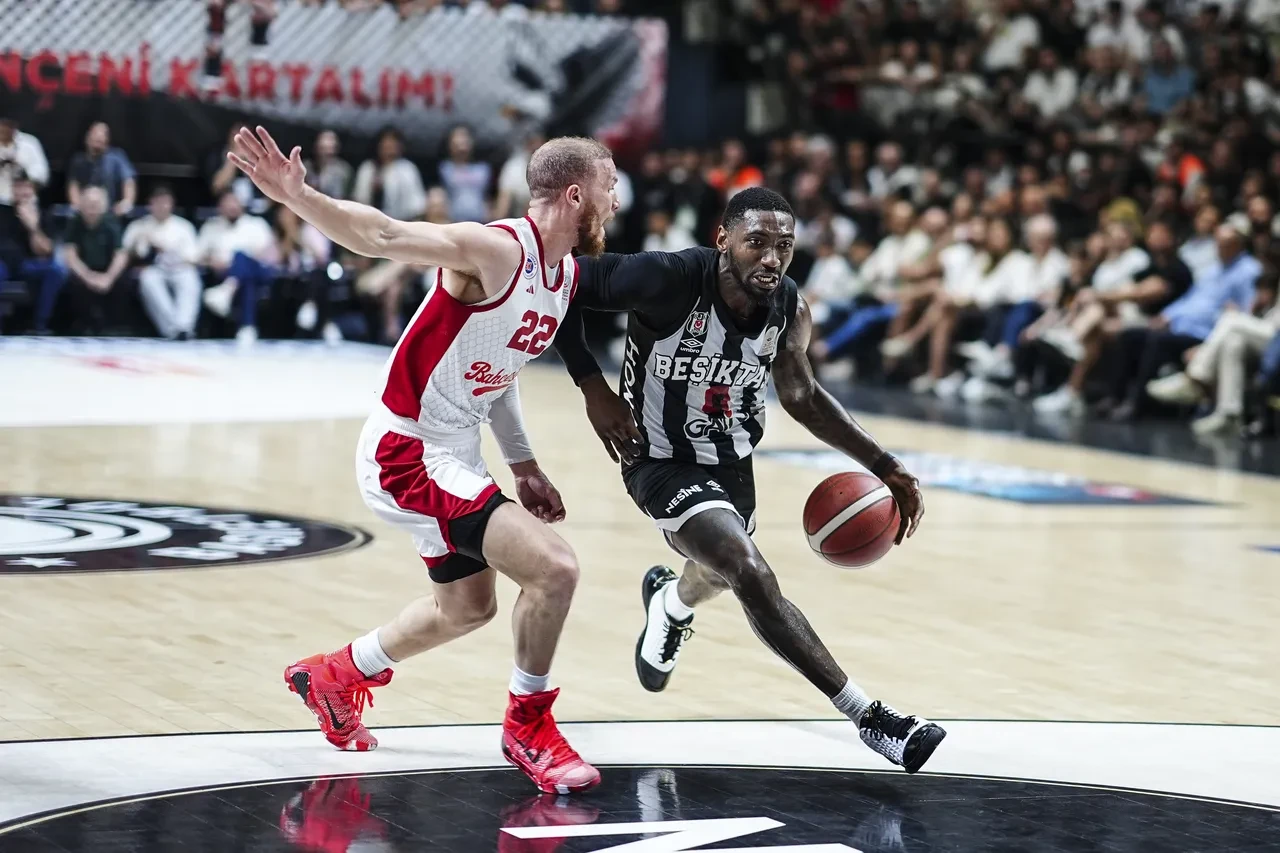 Beşiktaş Bahçeşehir Koleji maç skoru kaç kaç? Basketbol Süper Ligi finale kim çıktı?