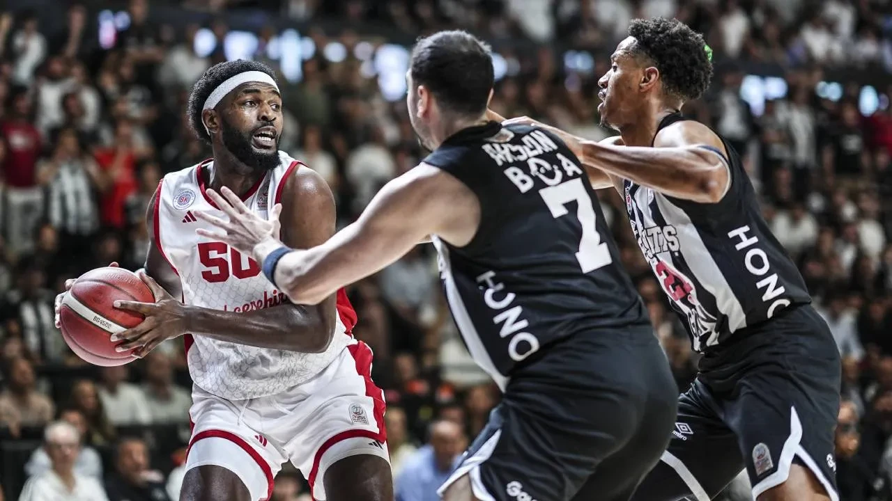 Beşiktaş GAİN finale yükseldi! Siyah-beyazlılar, Bahçeşehir Koleji'ni son maçta mağlup etti