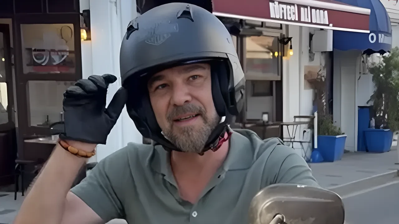 Engin Altan Düzyatan'ın neden ekranlara dönmediği belli oldu! Lüks tutkusu hayatının her yerinde