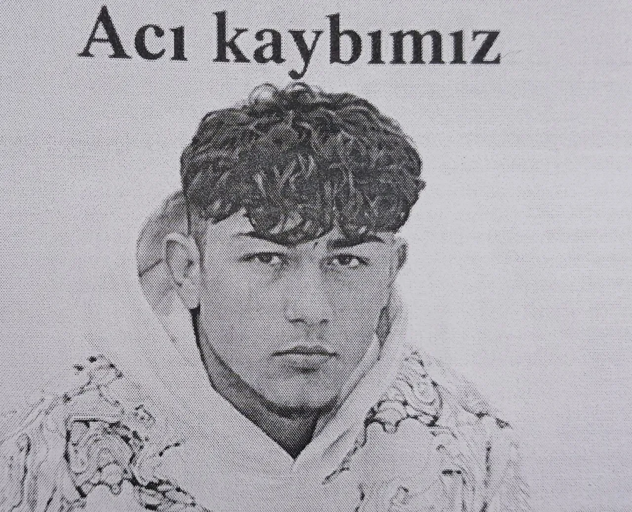 Kanlar içinde kafeye sığınmıştı! Akranı tarafından katledilen Erdem'in hayat hikayesinden dram çıktı