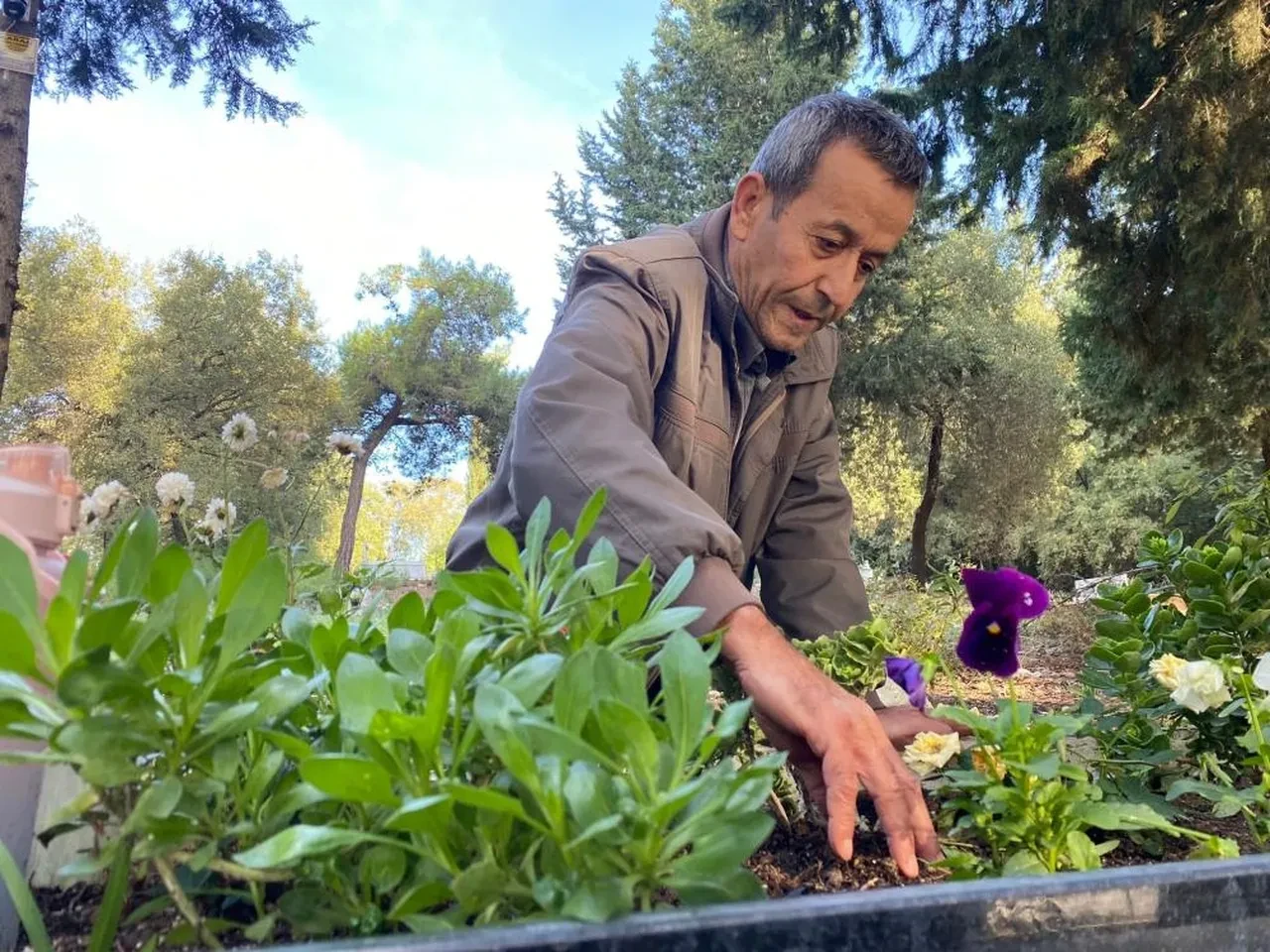 Okula götürdüğü kızını kazada kaybetmişti! Acılı baba kızının ölümüne dayanamayıp vefat etti