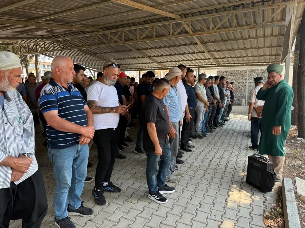 Okula götürdüğü kızını kazada kaybetmişti! Acılı baba kızının ölümüne dayanamayıp vefat etti