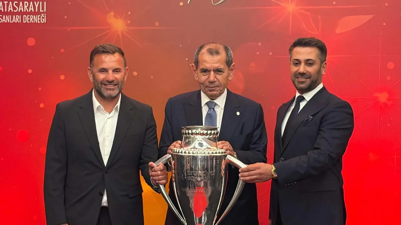 Osimhen satılacak mı? Dursun Özbek'ten transfer iddialarına cevap: Önceliğimiz Galatasaray'ın menfaati