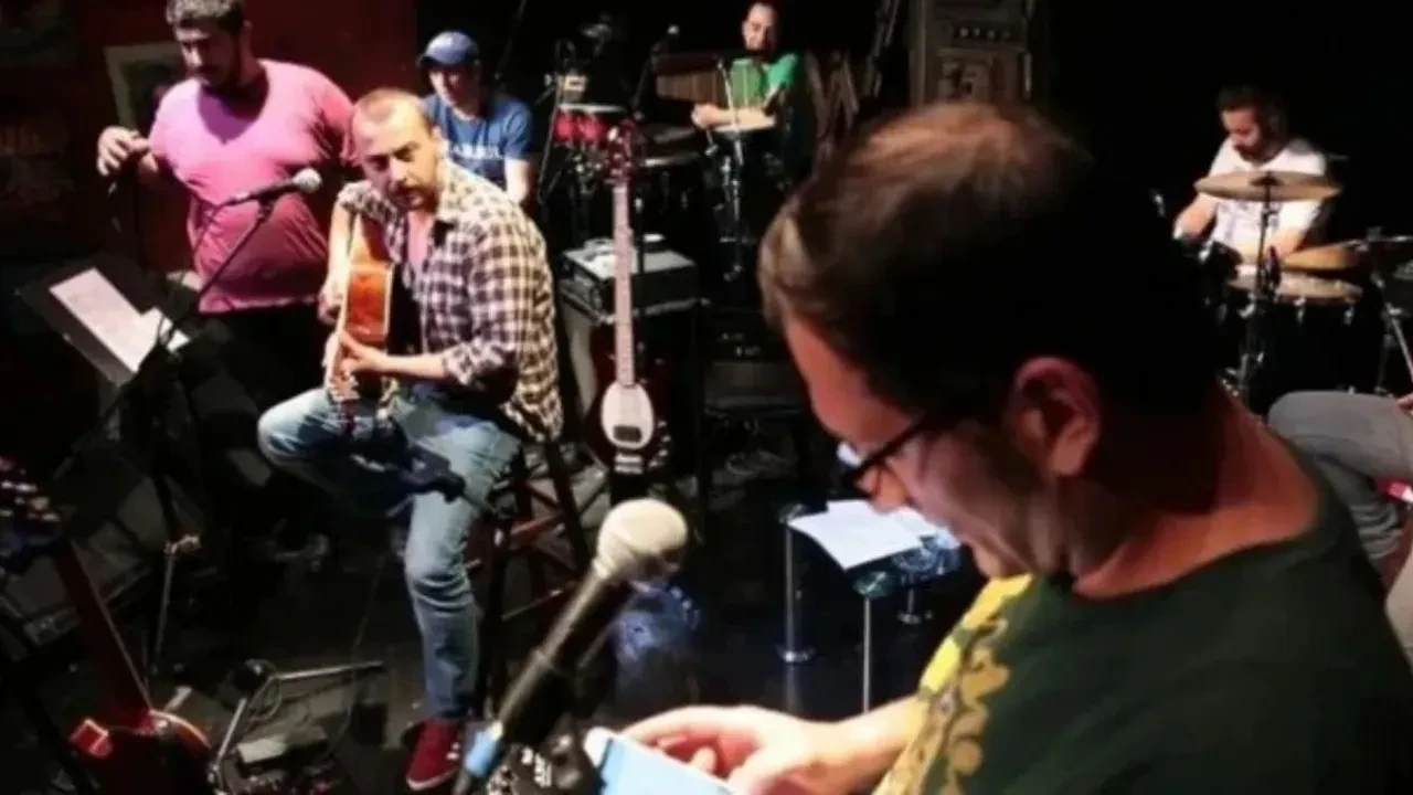 Ali Atay, Serkan Keskin ve Onur Ünlü 13 yıl sonra geri dönüyorlar! Leyla The Band yeniden sahneye çıkıyor