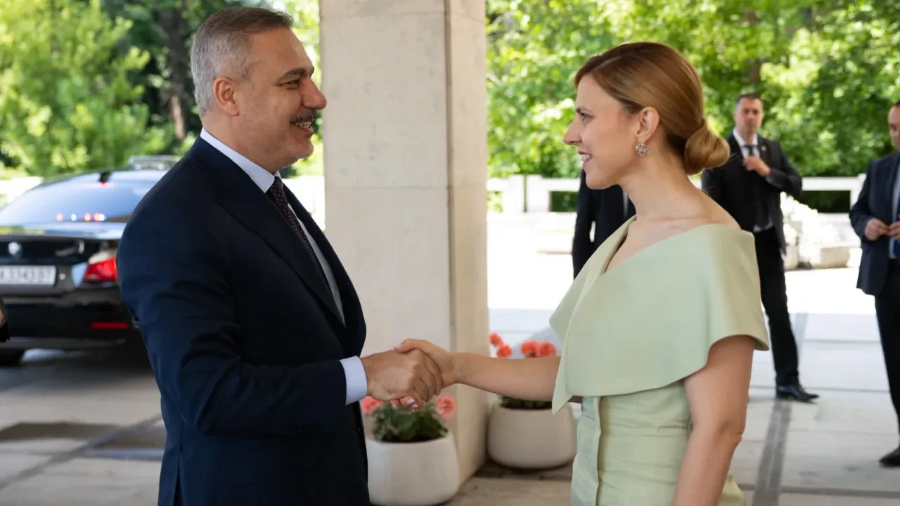 Bakan Fidan, Bulgar mevkidaşı Petrova-Chamova ile görüştü