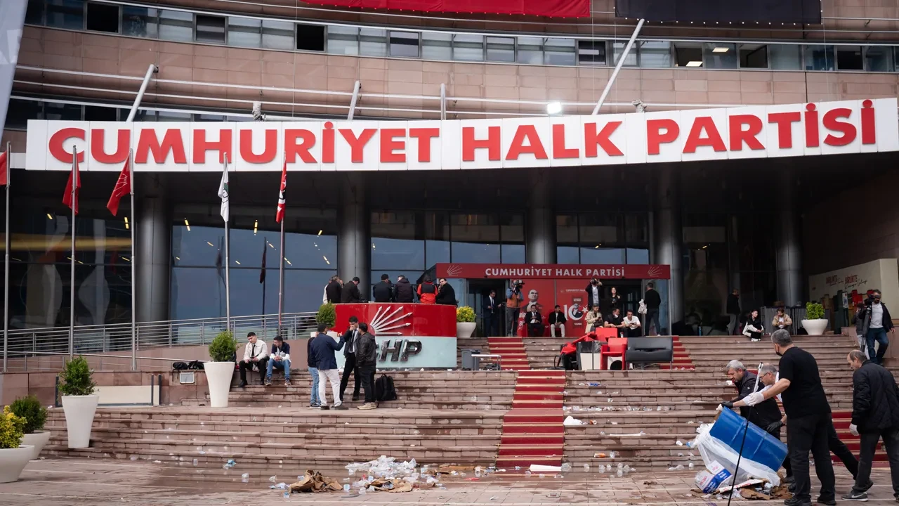 CHP'deki ayrışmada Özgür Özel istifa mı edecek? Fatih Atik anlattı: Ağır abilerin dediği olmadı
