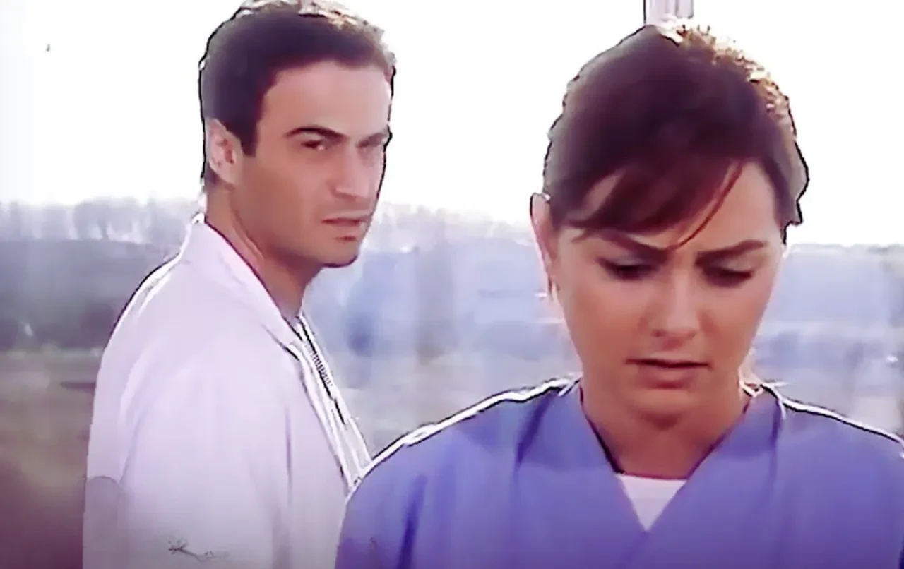 Doktorlar'ın Levent'i Kutsi'den yıllar sonra gelen Ela itirafı! O sahnenin faturası peşini bırakmıyor