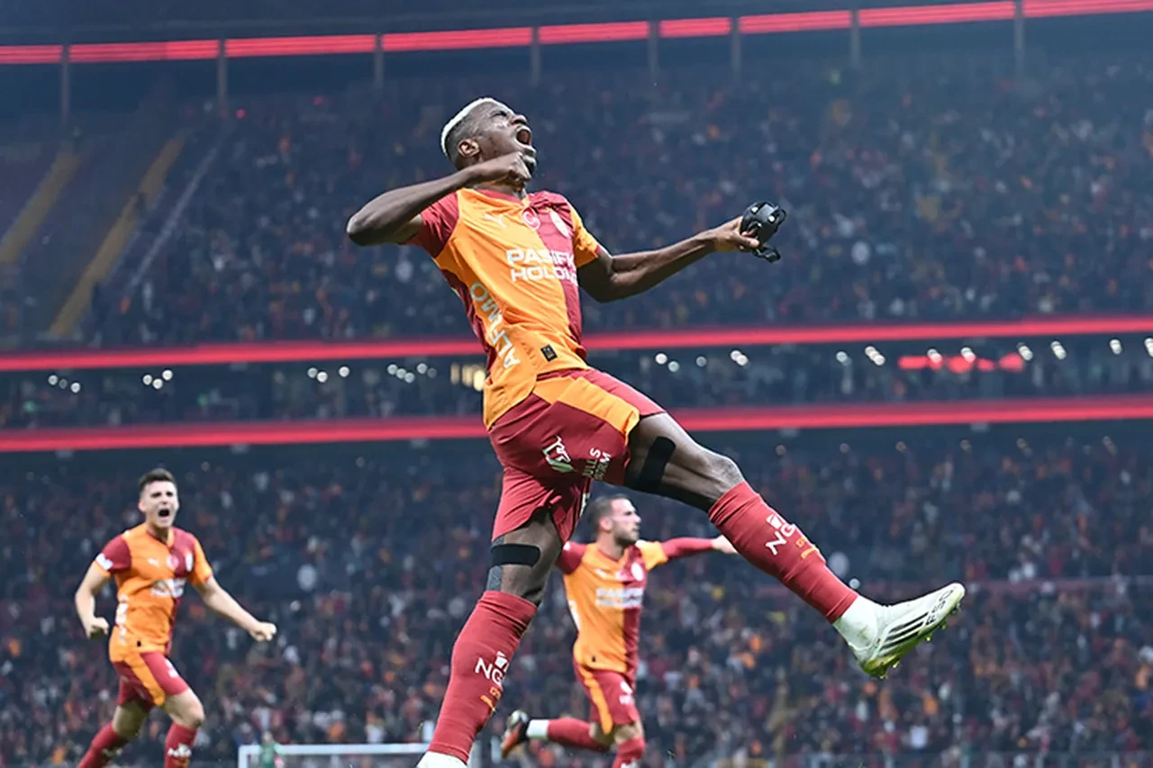 İspanyol devinden Osimhen'e çılgın teklif! Galatasaray'ın transfere tavrı dikkat çekti