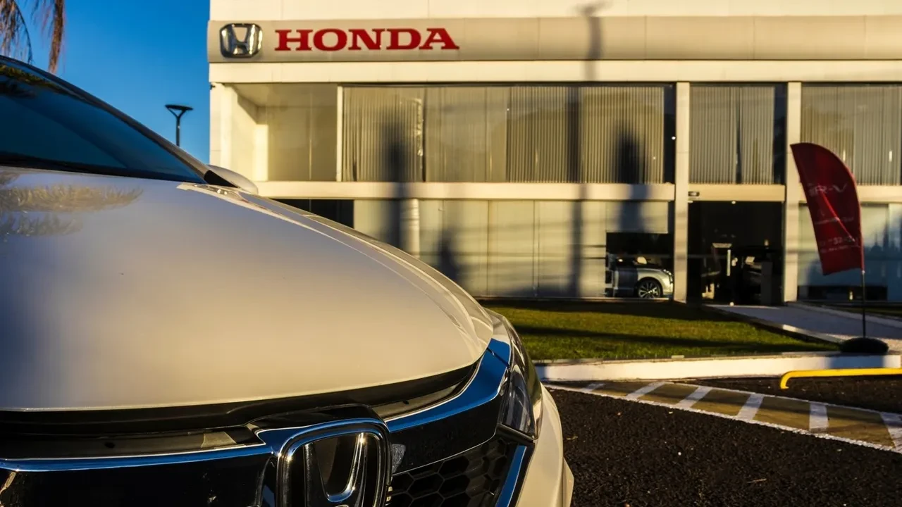 Kapak aniden fırlayabilir: Honda’dan 1 milyondan fazla aracı acil geri çağırıyor