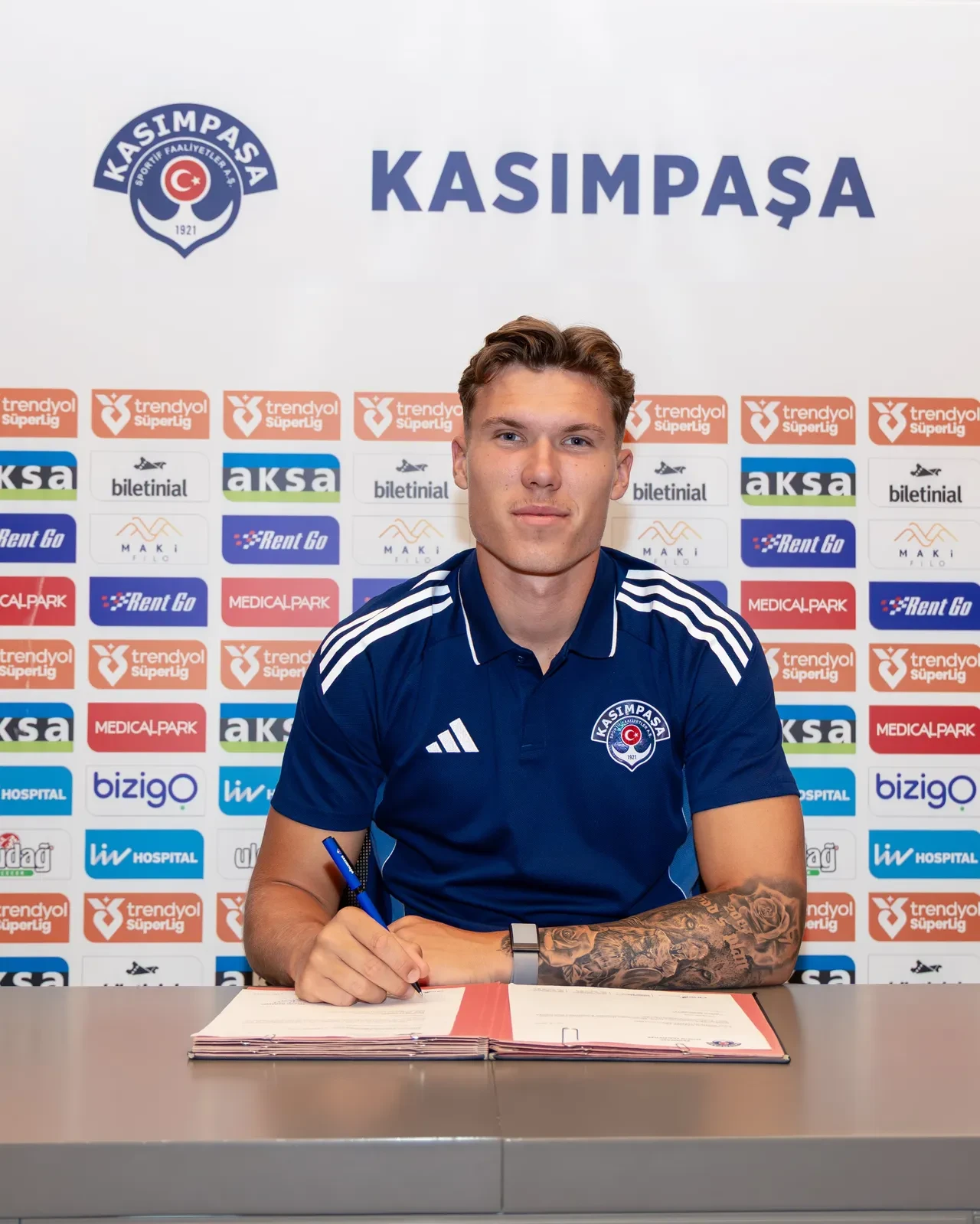 Kasımpaşa'dan forvete yeni takviye! Kenan Kurtovic ile sözleşme imzalandı
