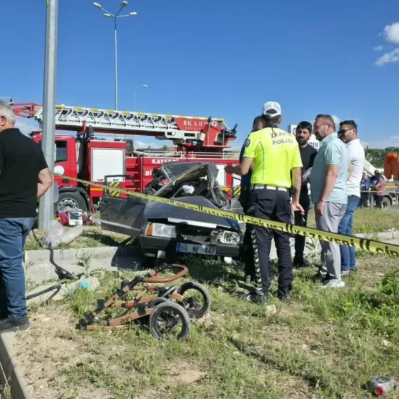 Kayseri’de feci kaza! Araçlar pert oldu: Ölü ve yaralılar var